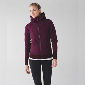 EUC Lululemon Scuba Hoodie 8